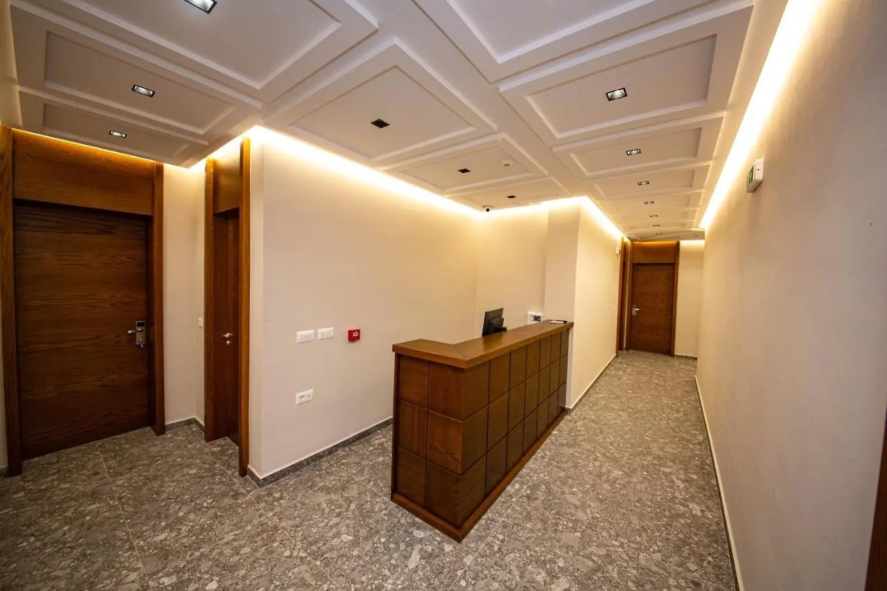 Hotel Center Ksamil